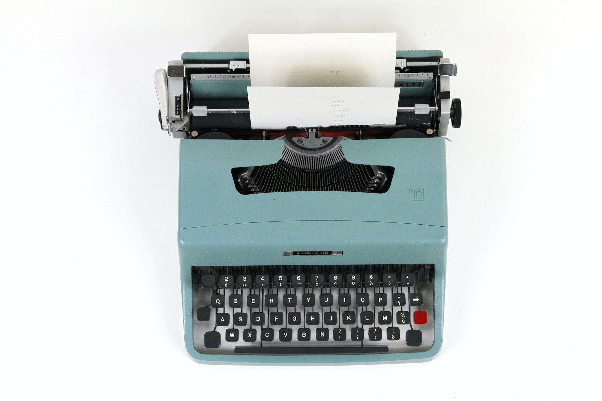 Contentsly typewriter